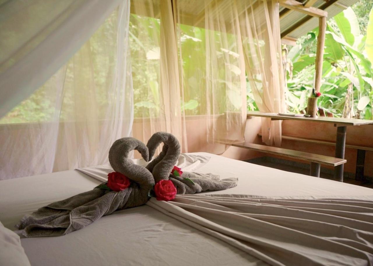 Amazonita Ecolodge Dos Brazos Exterior photo