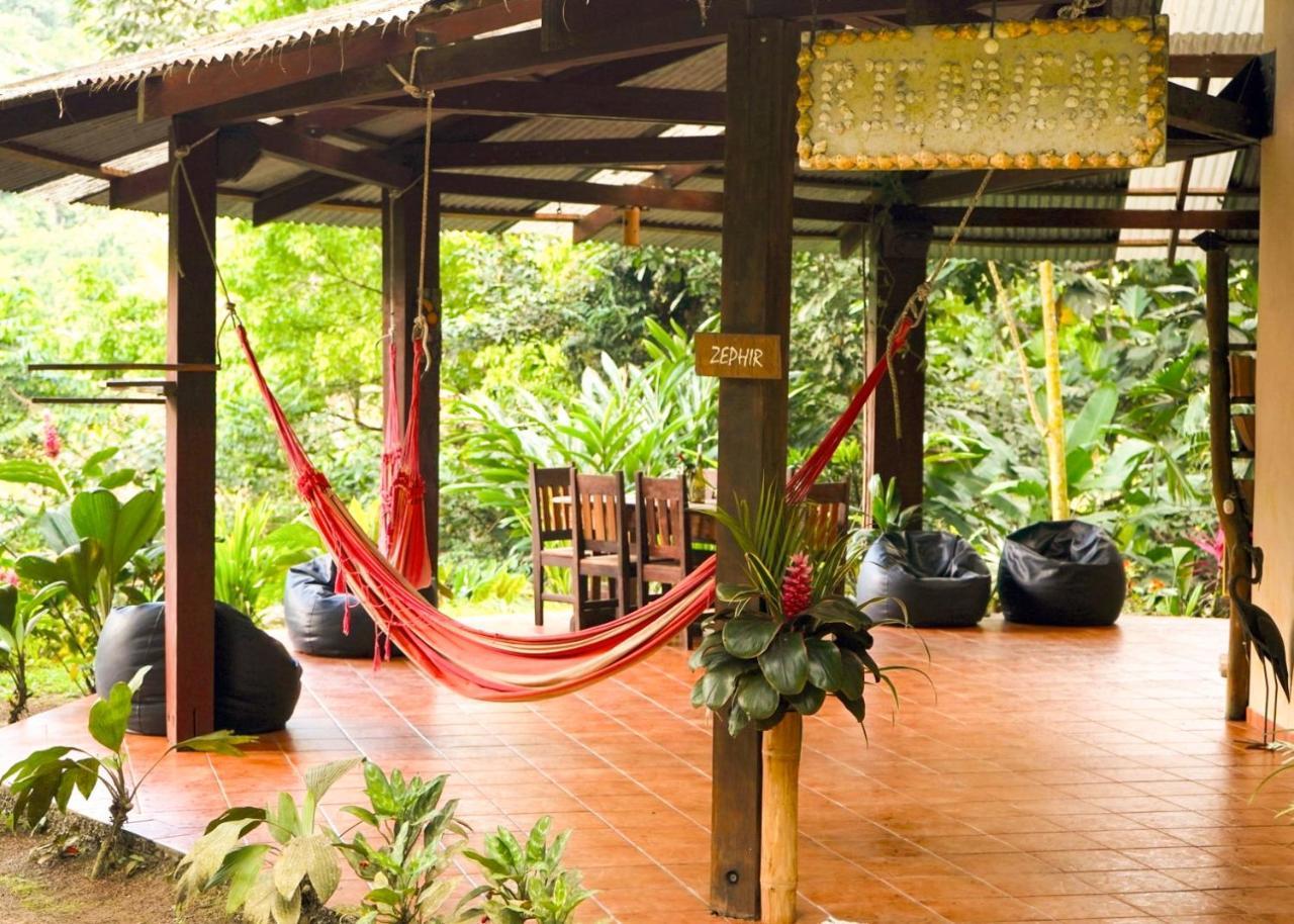 Amazonita Ecolodge Dos Brazos Exterior photo